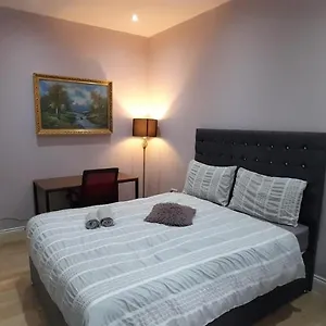Comfy Fenia Privatunterkunft